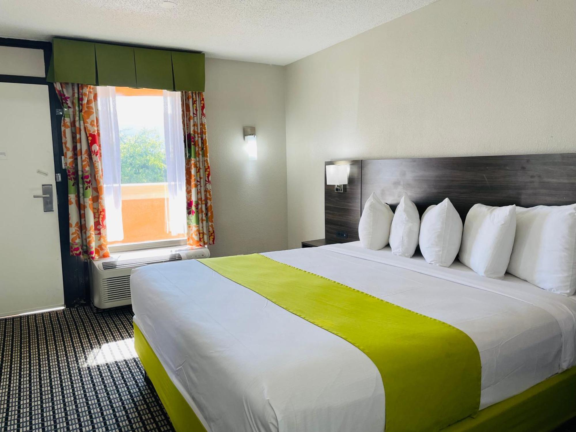 Days Inn By Wyndham Irving Grapevine Dfw Airport North Exteriér fotografie